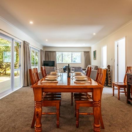 Number Six - Oneroa Holiday Home المظهر الخارجي الصورة